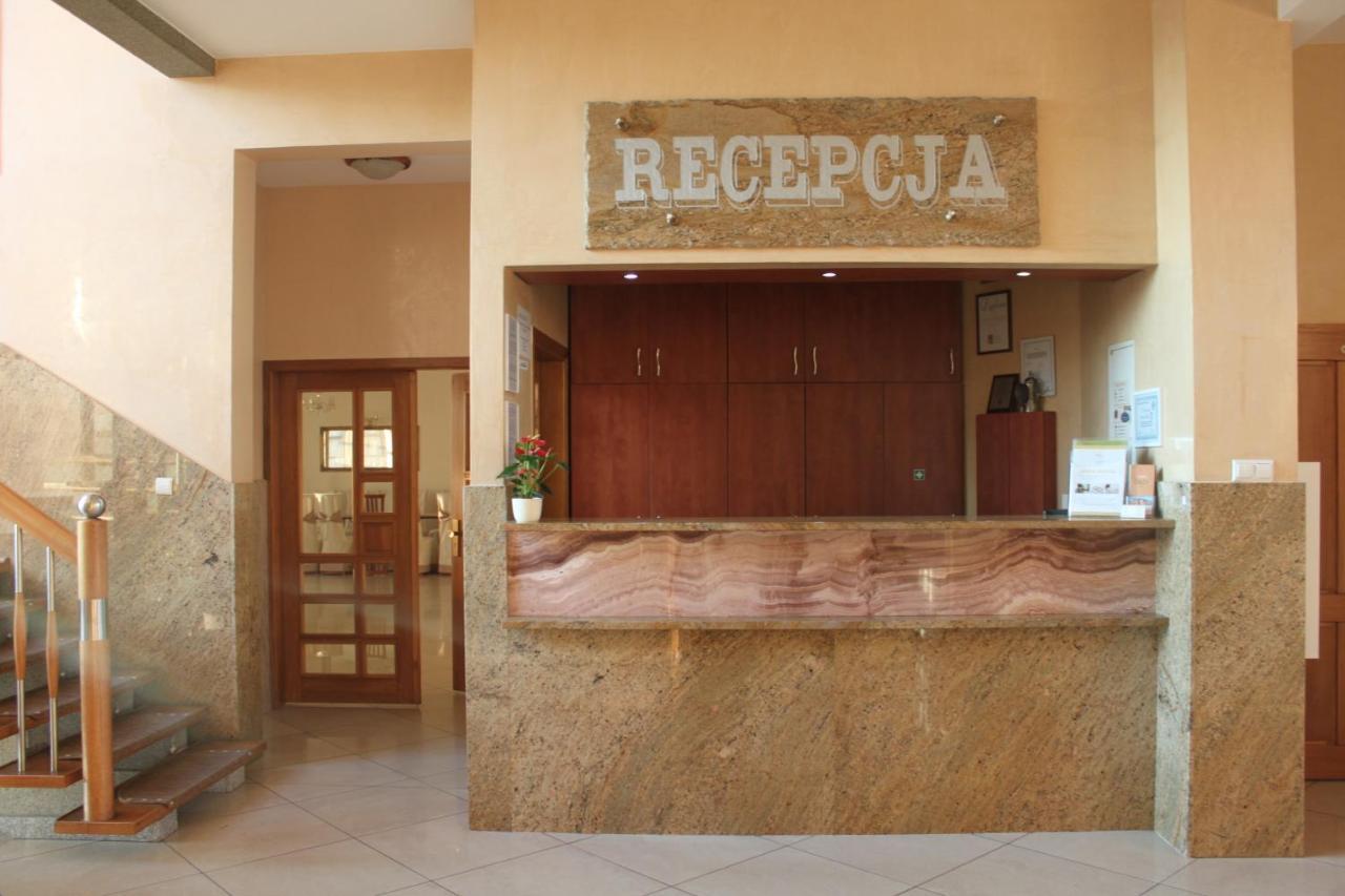 Hotel Oaza Prudnik Kültér fotó