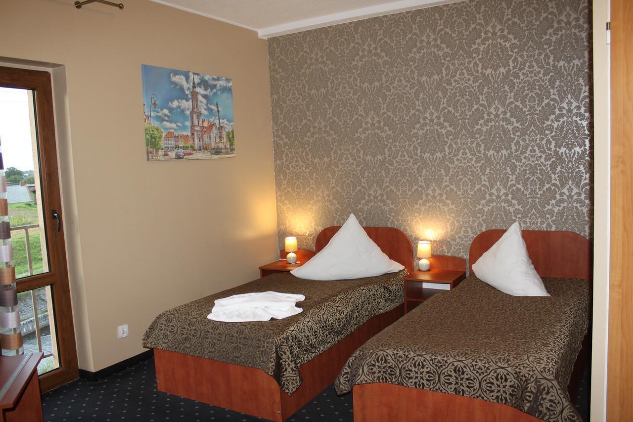 Hotel Oaza Prudnik Kültér fotó