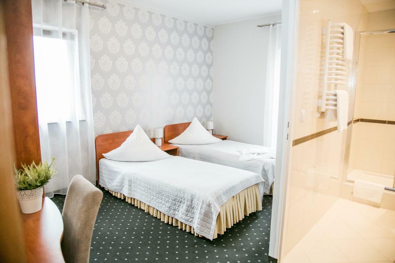 Hotel Oaza Prudnik Kültér fotó